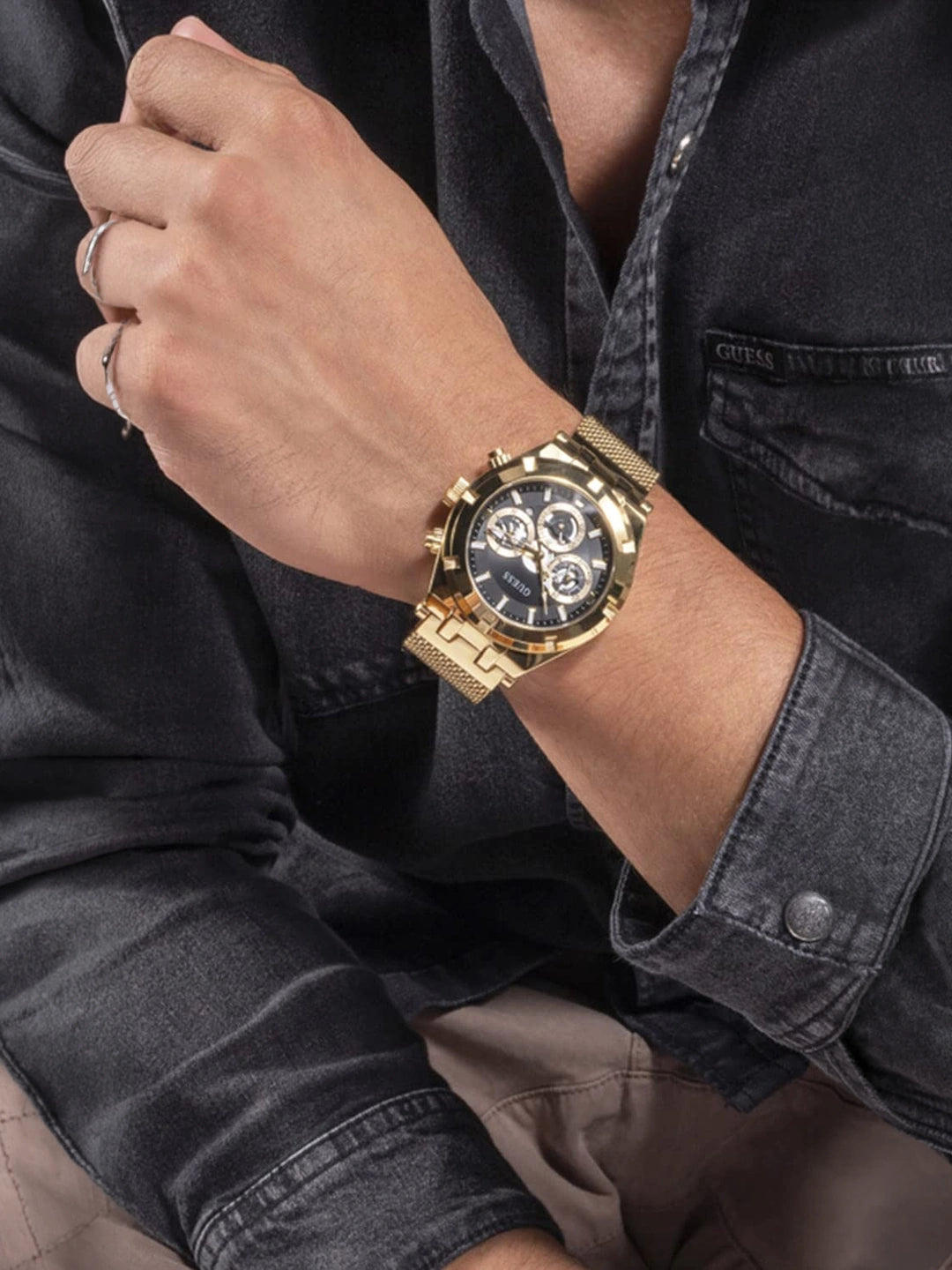 Guess Round Black Dial Analog Watch - GW0582G2