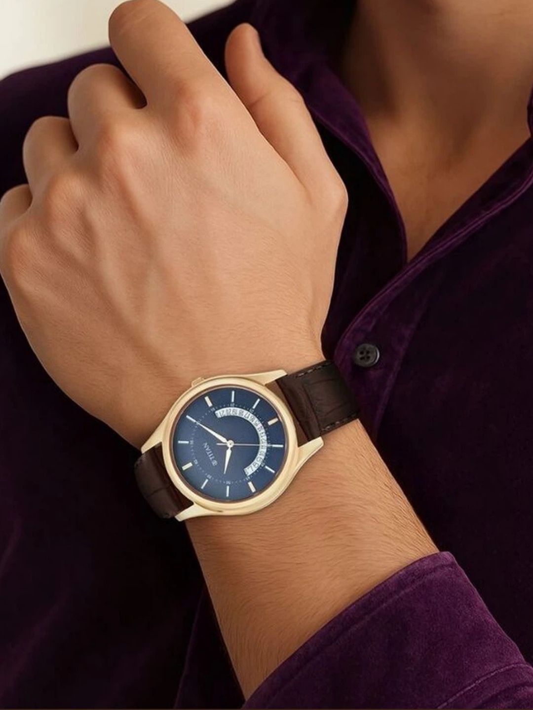 Titan Round Blue Dial Analog Watch - NU1713WL01