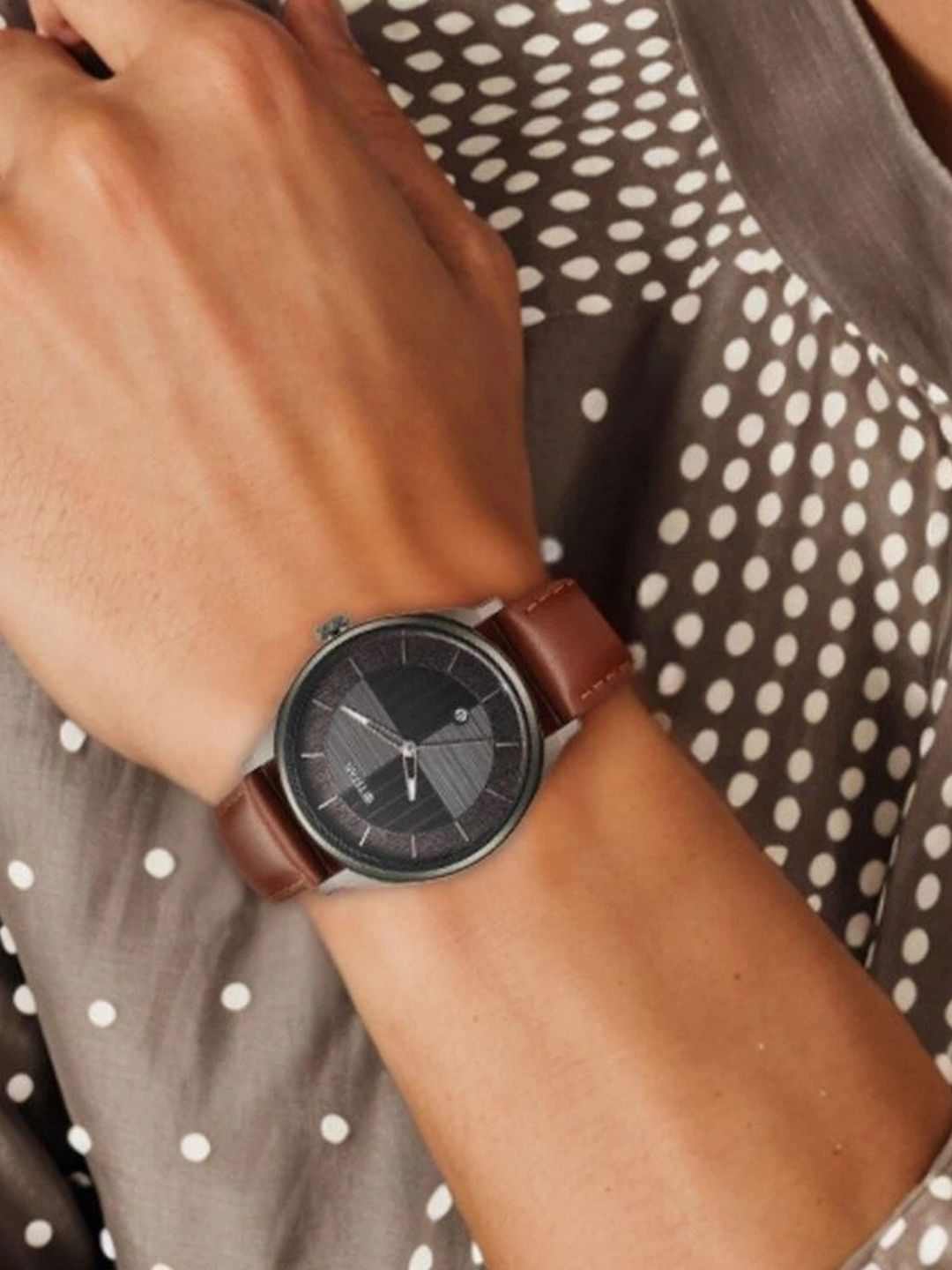 Titan Neo Round Grey Dial Analog Watch - NU1802QL03