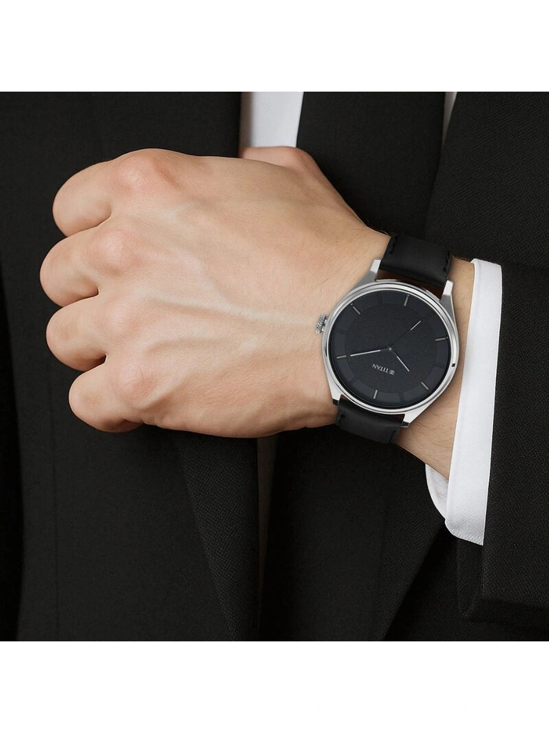 Titan Workwear Round Black Dial Analog Watch - NU1802SL11