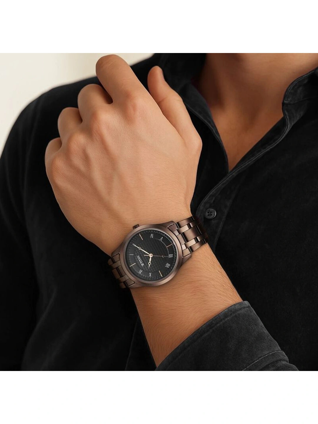 Titan Karishma Round Black Dial Analog Watch - NU1823QM01