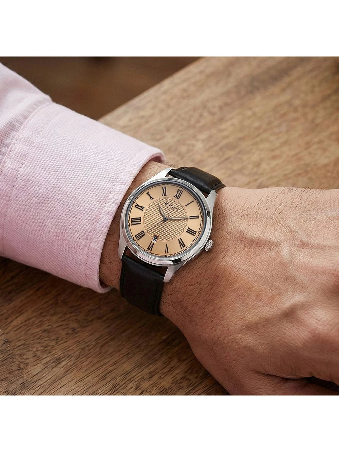 Titan Dial & Leather Straps Analogue Date Aperture Watch -  10063SL01