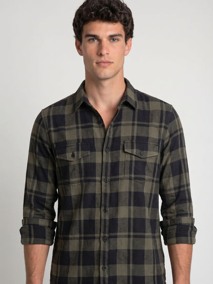 DARK GREEN