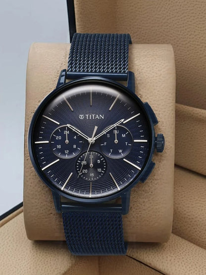 Titan Dial & Stainless Steel Bracelet Style Straps Analogue Watch - 90200QM01