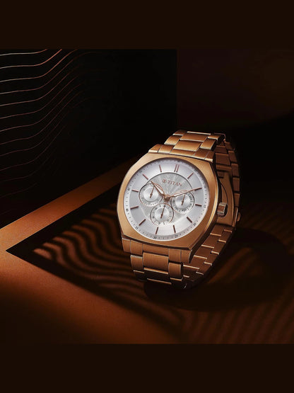 Titan Round Silver Dial Analog Watch - 90213WM01