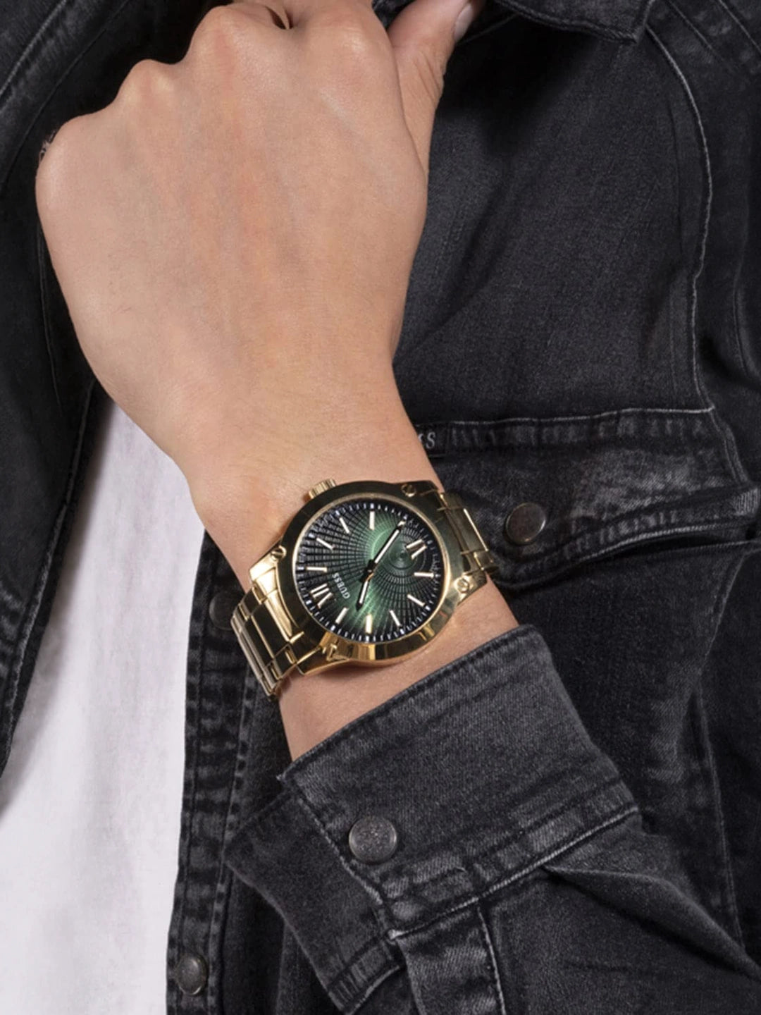 Guess Round Green Dial Analog Watch - GW0574G2