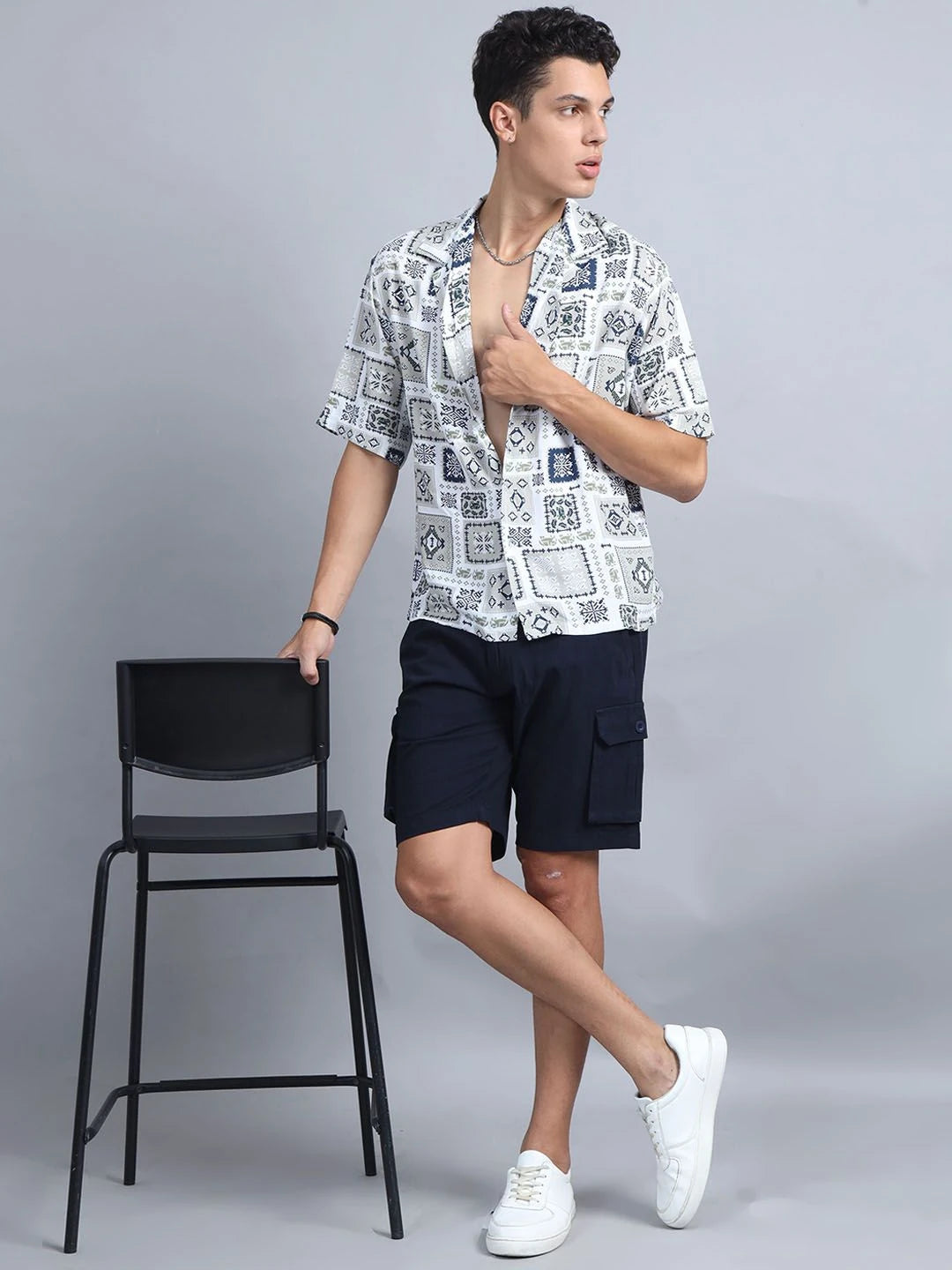 NAVY BLUE