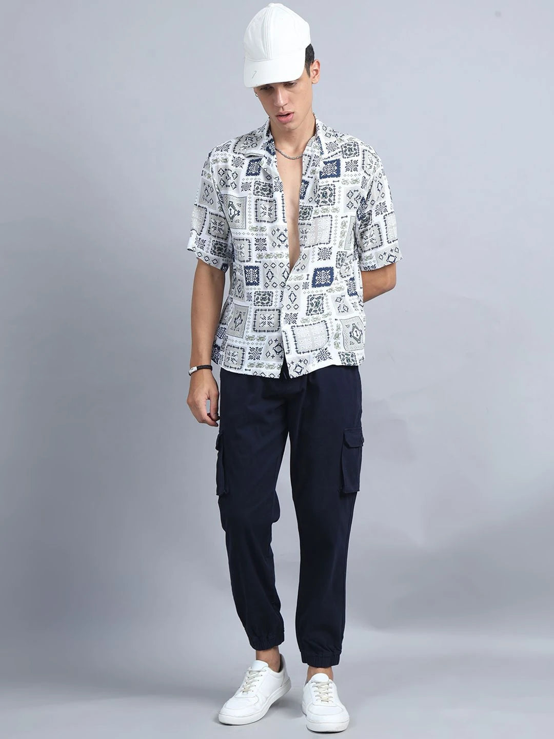 NAVY BLUE