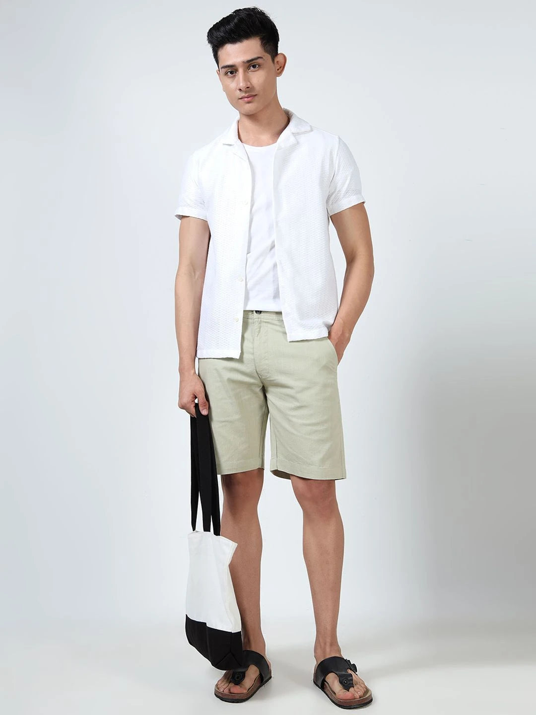 OFF WHITE