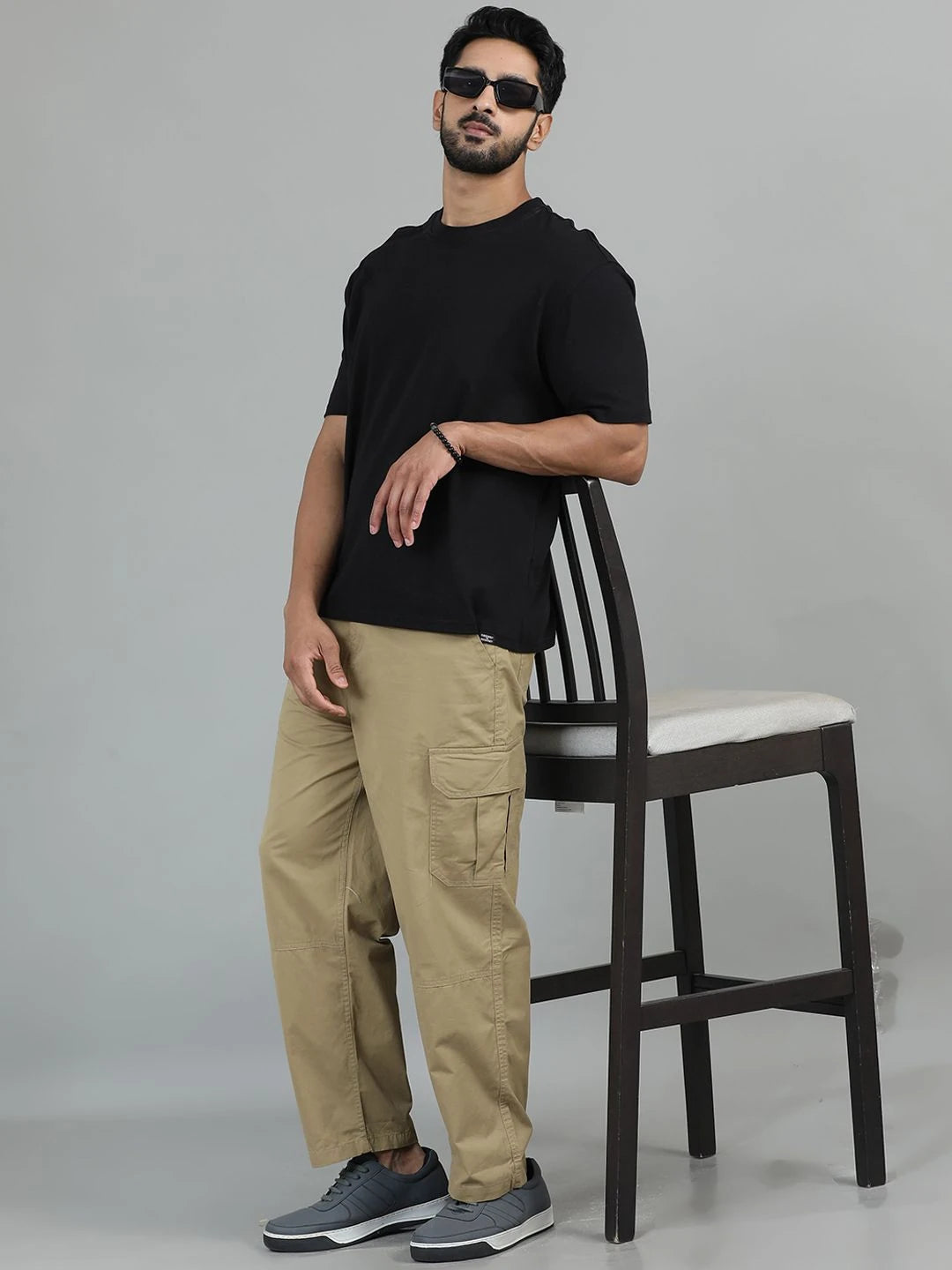 KHAKI