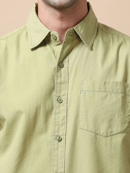 GREEN