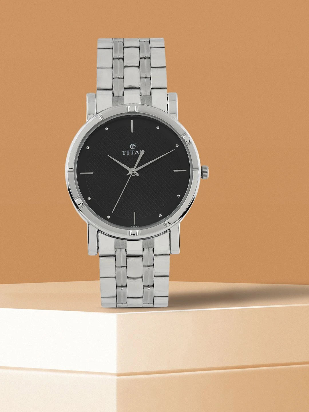 Titan Workwear Quartz Analog With Black Dial Watch - NN1639SM02