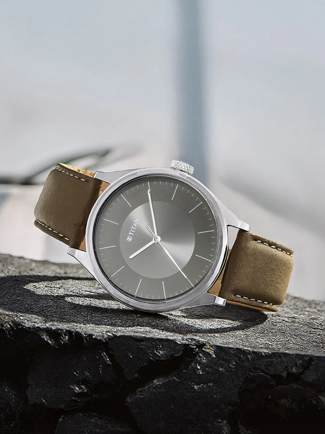 Titan Workwear Urban Edge Quartz Analog With Grey Dial Watch - NP1802SL08