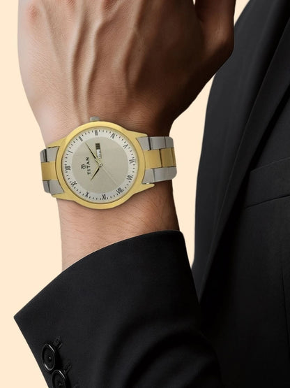Titan Quartz Analog With Champagne Dial Watch - NT1584BM02