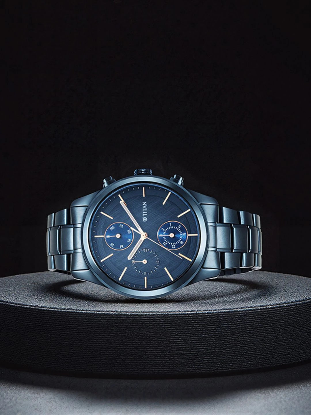 Titan Neo Splash Multifunction Analog With Blue Dial Watch - NT1805QM01