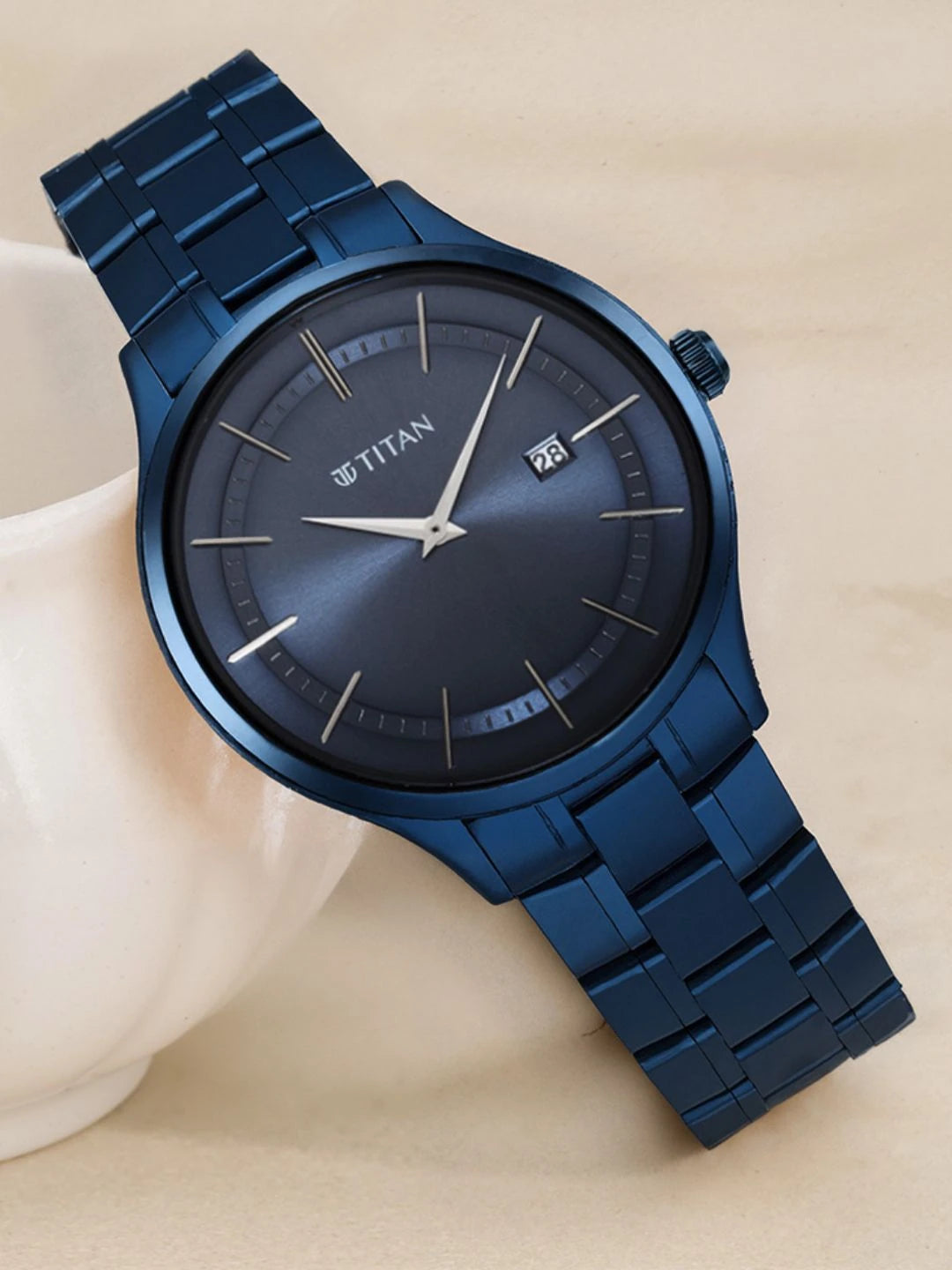 Titan Classique Slimline Quartz Analog With Blue Dial Watch - NT90142QM01