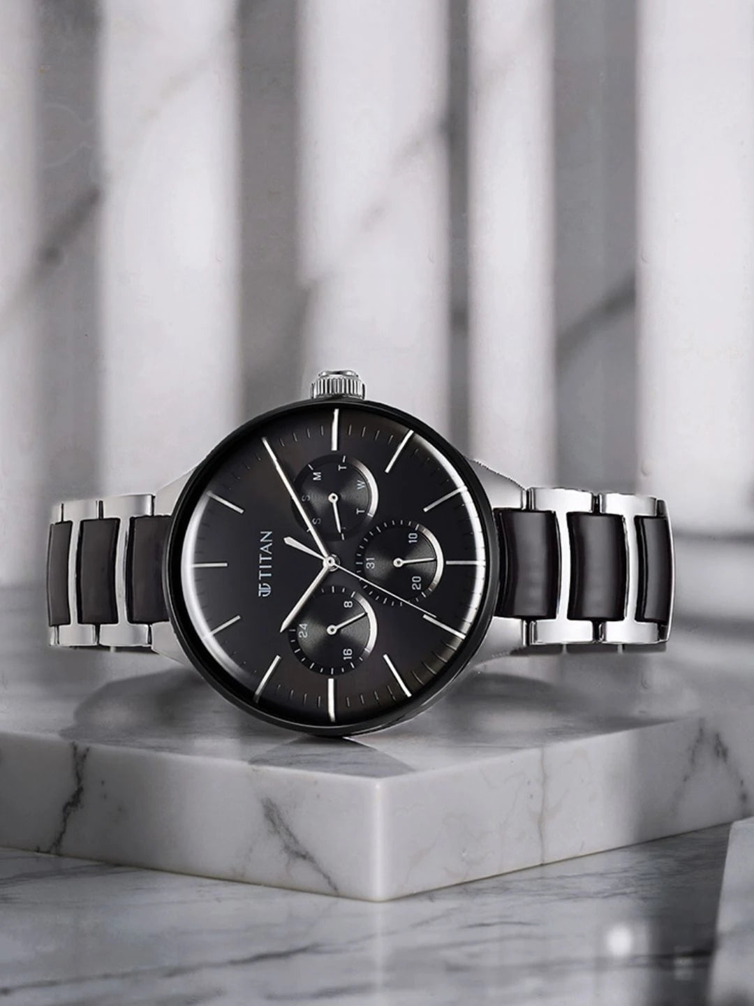 Titan Ceramic Fusion Multifunction Analog With Black Dial Watch - NT90148KD01