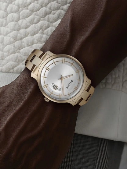 Titan Classic Distincta Quartz Analog With Silver Dial Watch - NT90170WM01