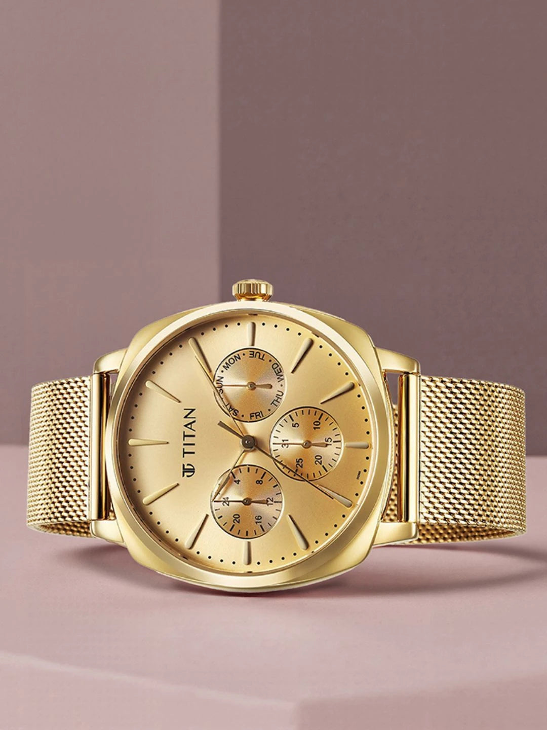 Titan Classique Suave Multifunction Analog With Champagne Dial Watch - NT90189YM02