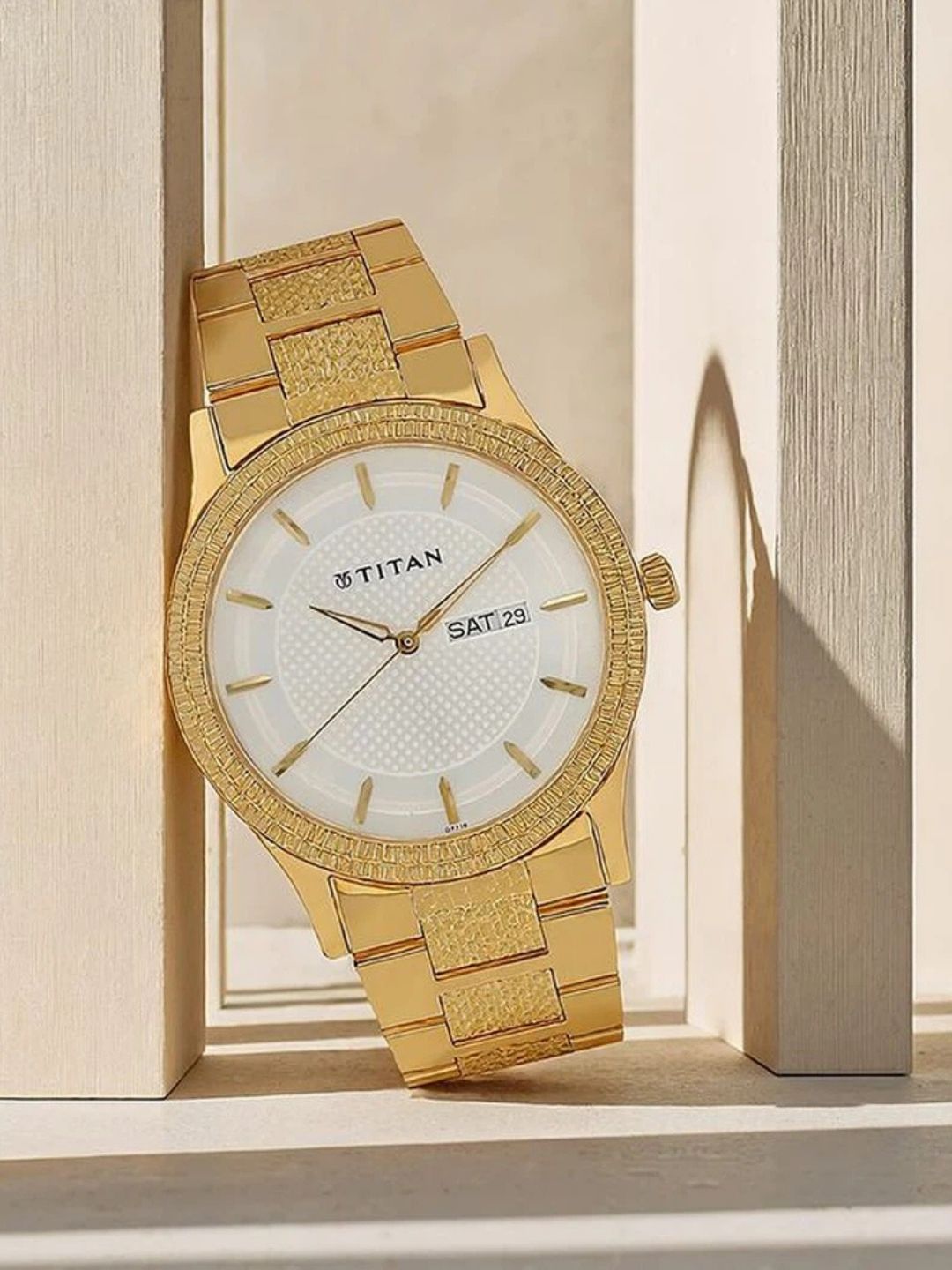 Titan Round Silver Dial Analog Watch - NU1650YM05