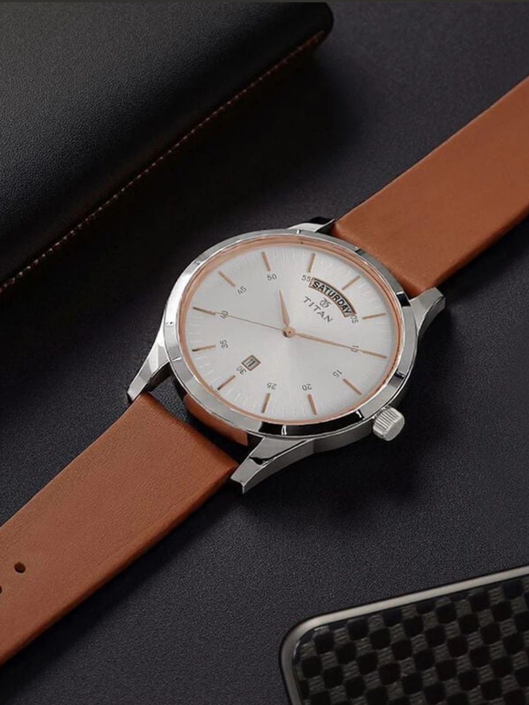 Titan Round White Dial Analog Watch - NU1767SL01