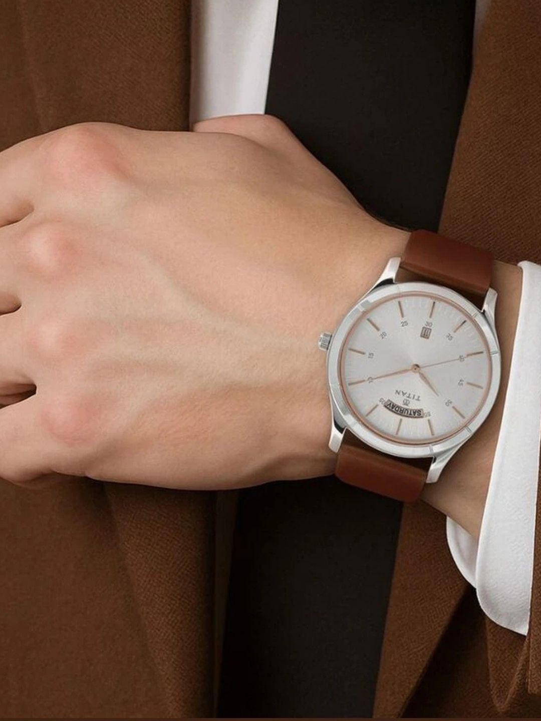 Titan Round White Dial Analog Watch - NU1767SL01