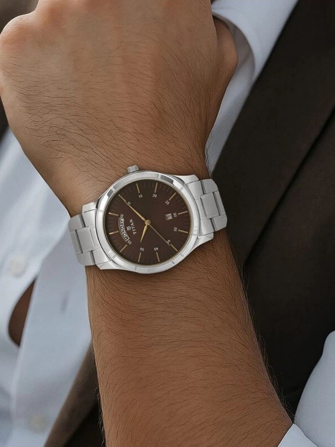 Titan Workwear Round Brown Dial Analog Watch - NU1767SM03