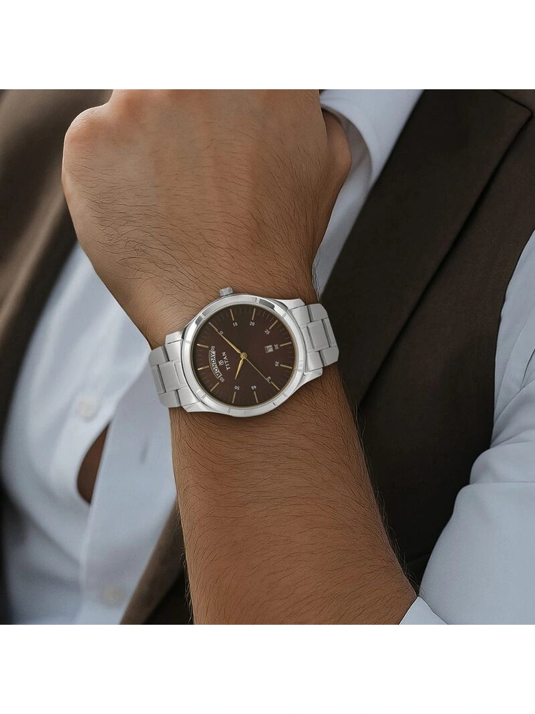 Titan Workwear Round Brown Dial Analog Watch - NU1767SM03