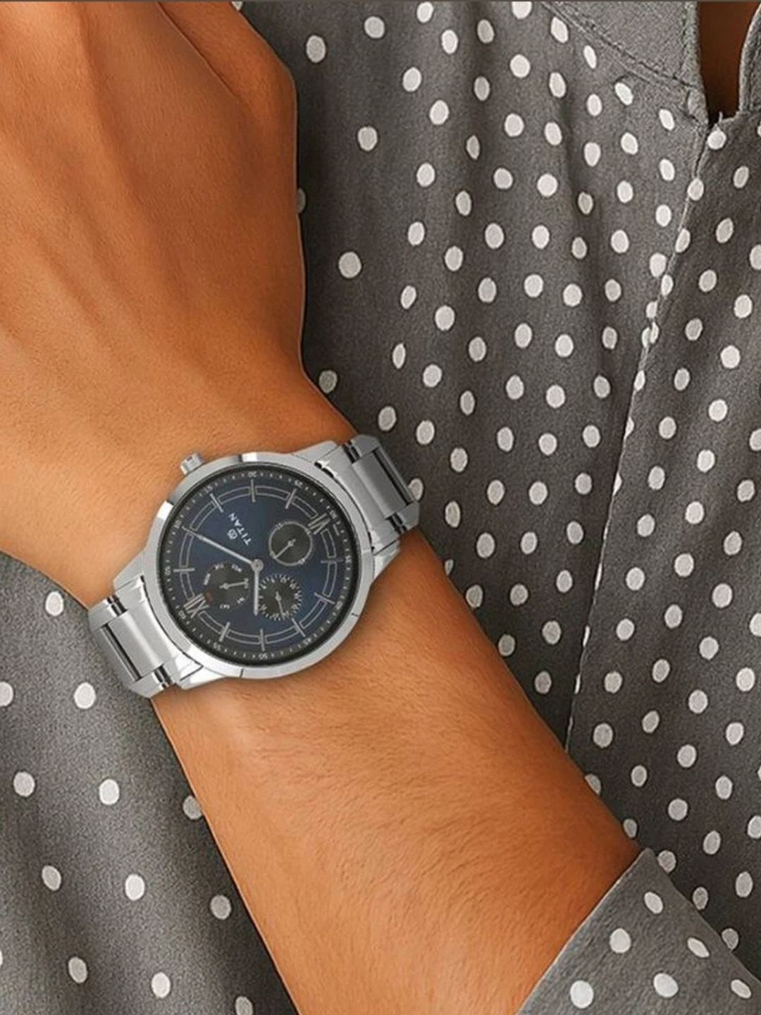 Titan Workwear Round Blue Dial Analog Watch - NU1769SM01