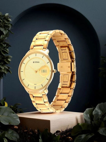 Titan Edge Round Analog Watch - NU1843YM02