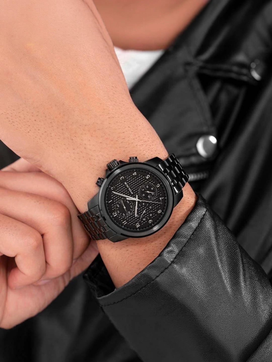Police Round Black Dial Analog Watch - PLPEWJK0021504