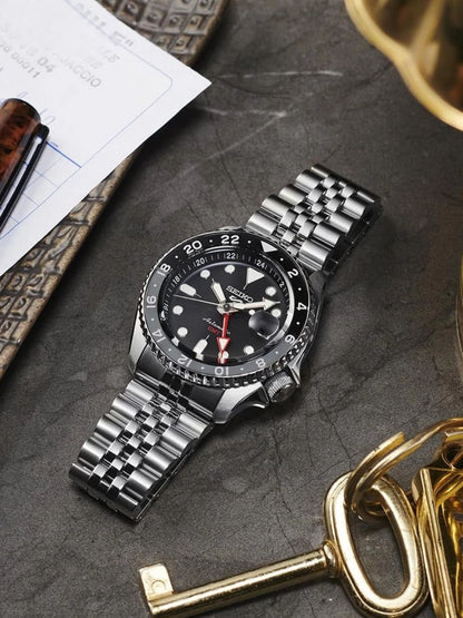 Seiko Round Black Dial Analog Watch - SSK001K1