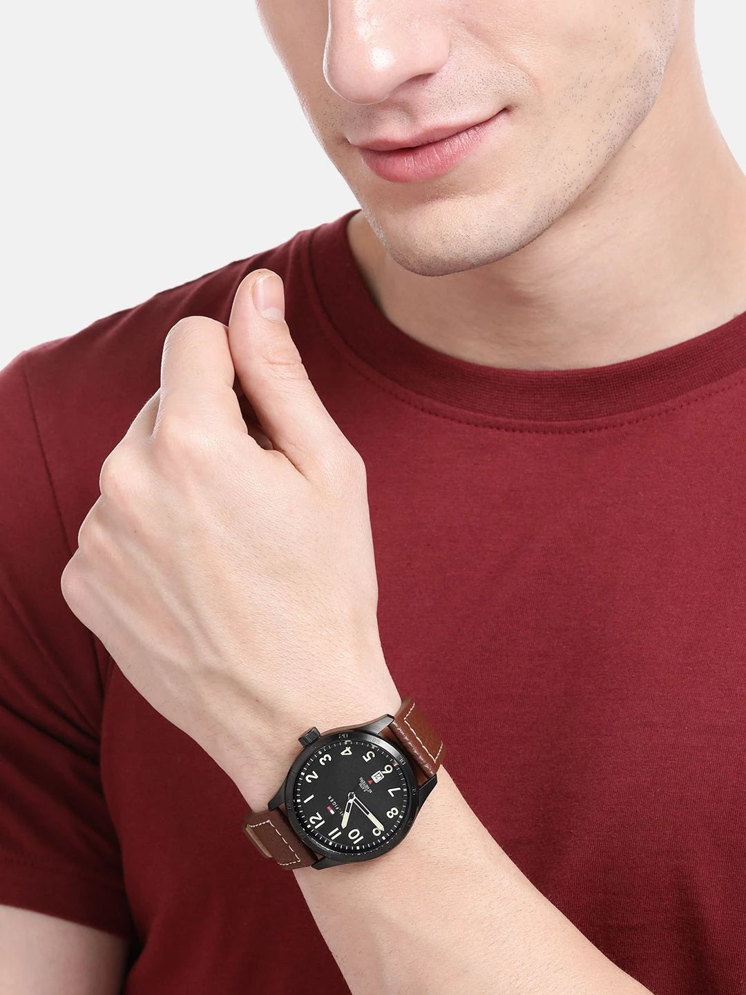 Tommy Hilfiger Leather Analogue Watch - TH1710560